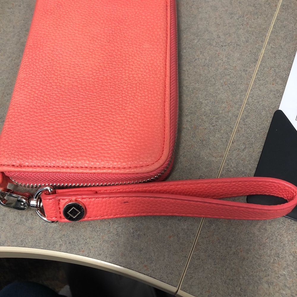 Thirty-One Wallet